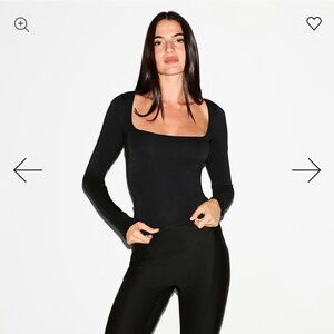 SKIMS Smooth Layers Square Neck Black Long Sleeve Top-Size Medium NWOT